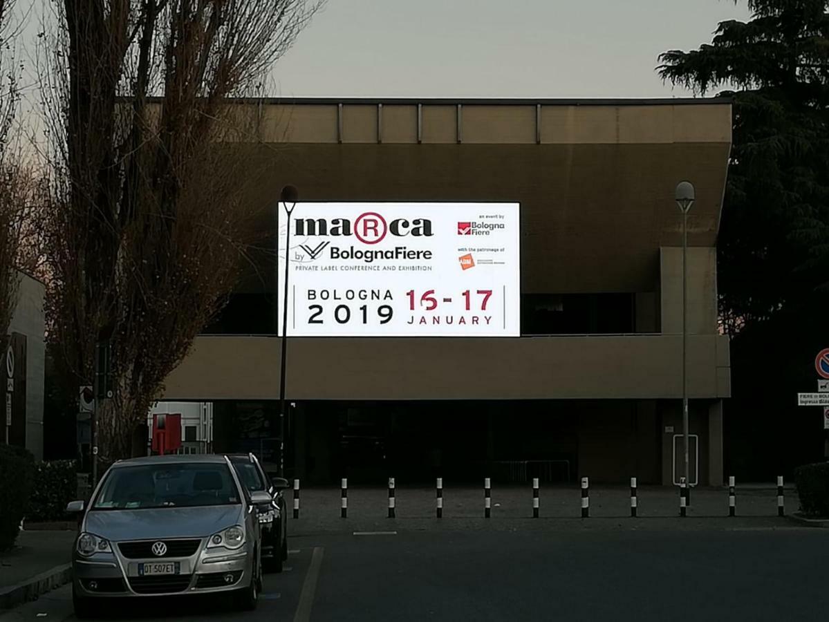 M2Bo Dossetti 27 - Fiera Lejlighed Bologna Eksteriør billede